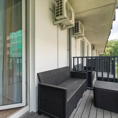 Apartament Nadolnik With Balcony & Ac By Rent Like Poznań