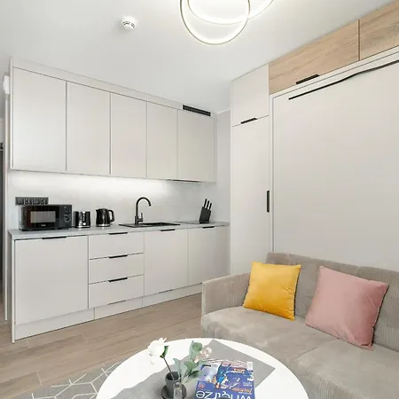 Nadolnik With Balcony & Ac By Rent Like Apartament Poznań