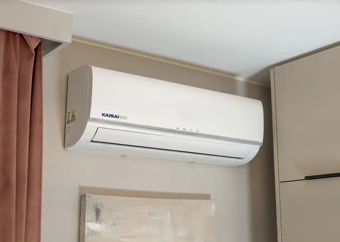 Nadolnik With Balcony & Ac By Rent Like *