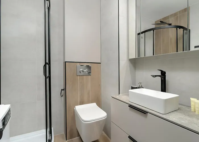 Nadolnik With Balcony & Ac By Rent Like